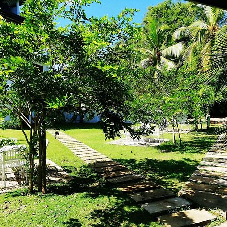 Rajarata Family Resort Anuradhapura Buitenkant foto